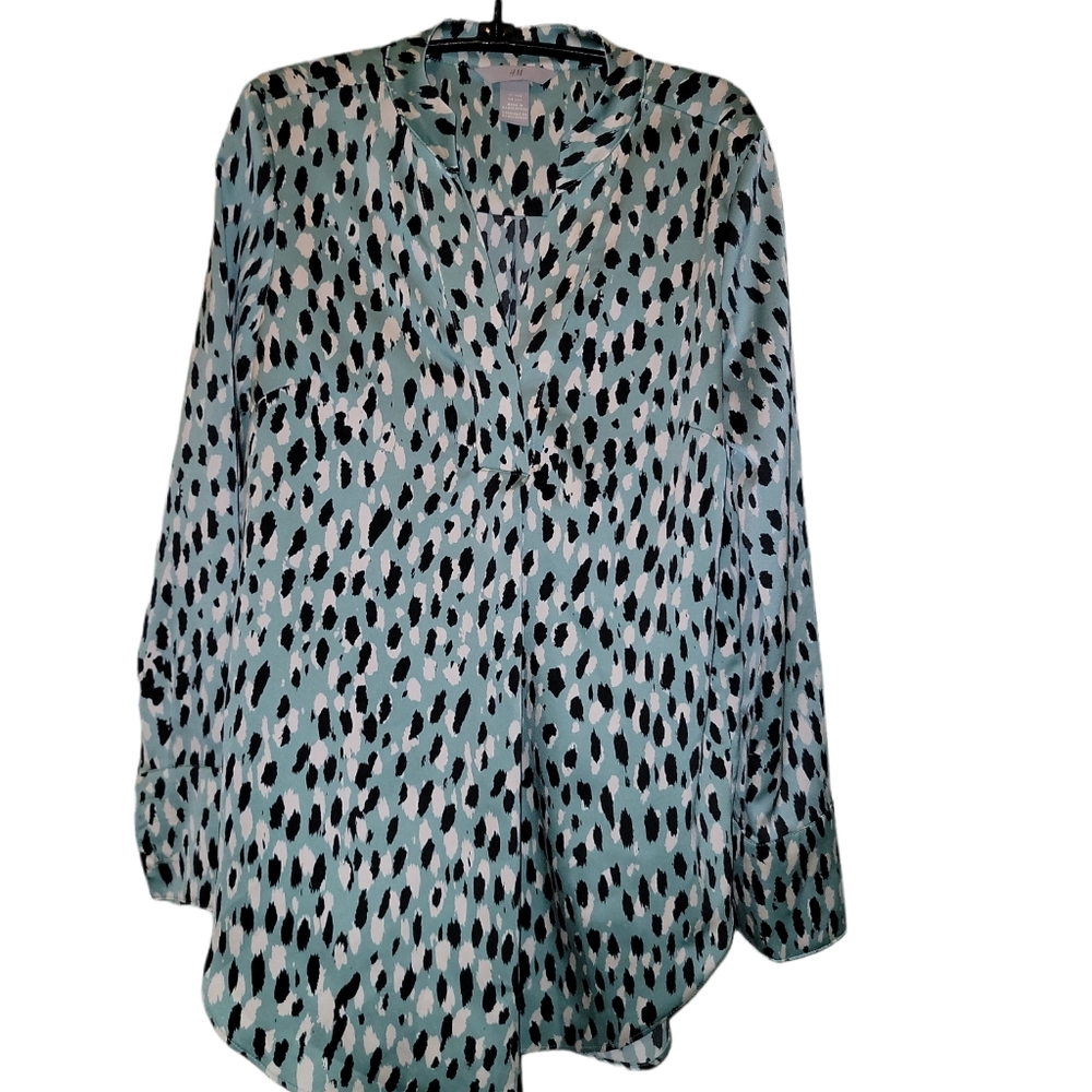H&M Top Womens Sz XXS Green White Black Pullover Polyester Blouse